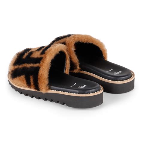fendi faux fur slides